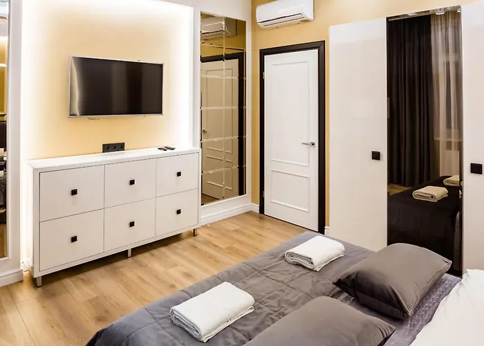 Royal Luxury Apartment On Tsehova 9